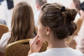 Vier Magazine: Drei Länder - Deutschland, Österreich, Schweiz